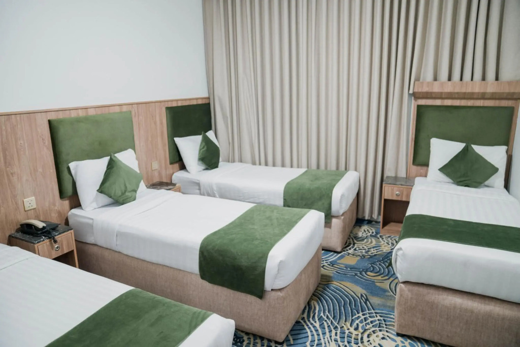 Hayah Plaza Hotel