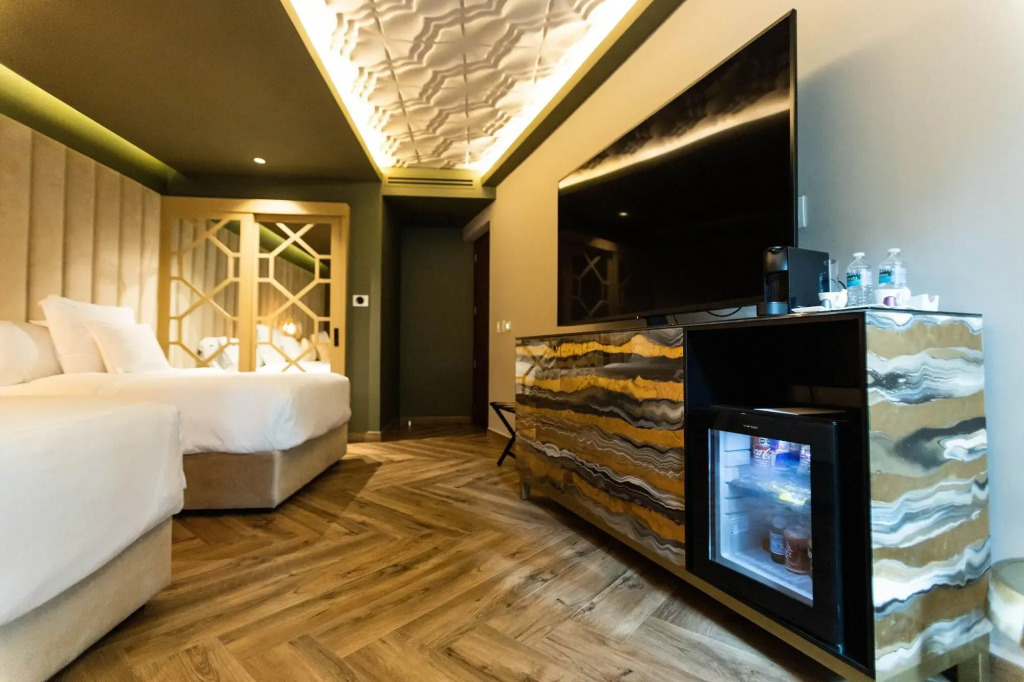 L Hotel Perla Boutique