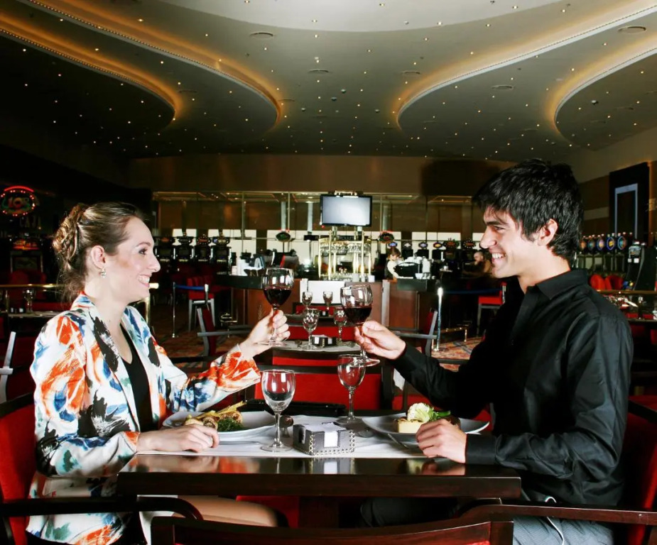 Hotel y Casino Del Río - General Roca
