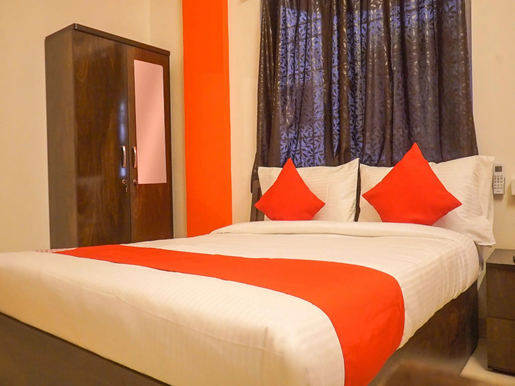 OYO Flagship 12723 Hotel D Villa