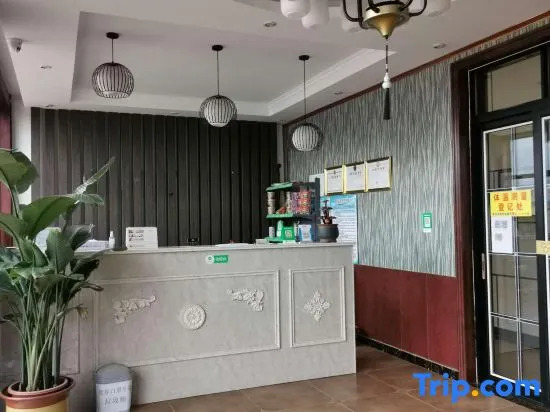 Yuanjia 365 Chain Hotel (Shijiazhuang Luquan District Ring Expressway Shanqian Avenue Xishan Branch)