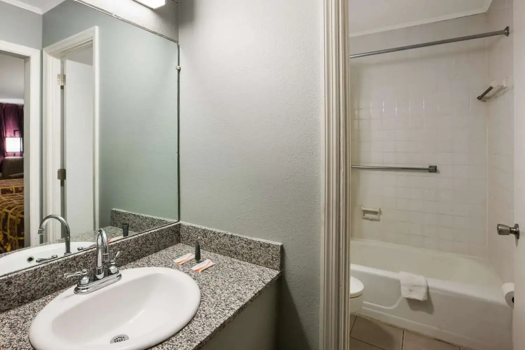 Knights Inn Fayetteville - Fort Bragg