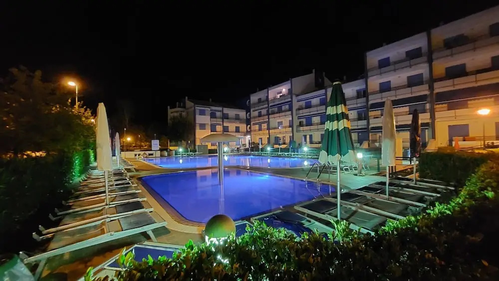 Flat in a Residence With Shared Pool