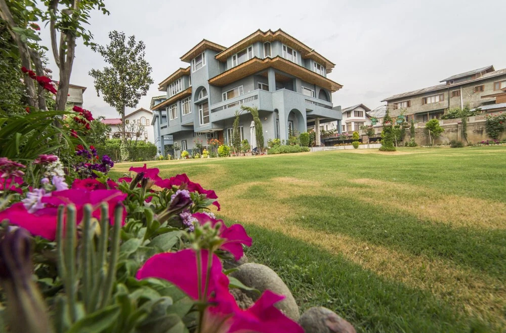 Shuhul Homes A Unit Of Aayu Holidays