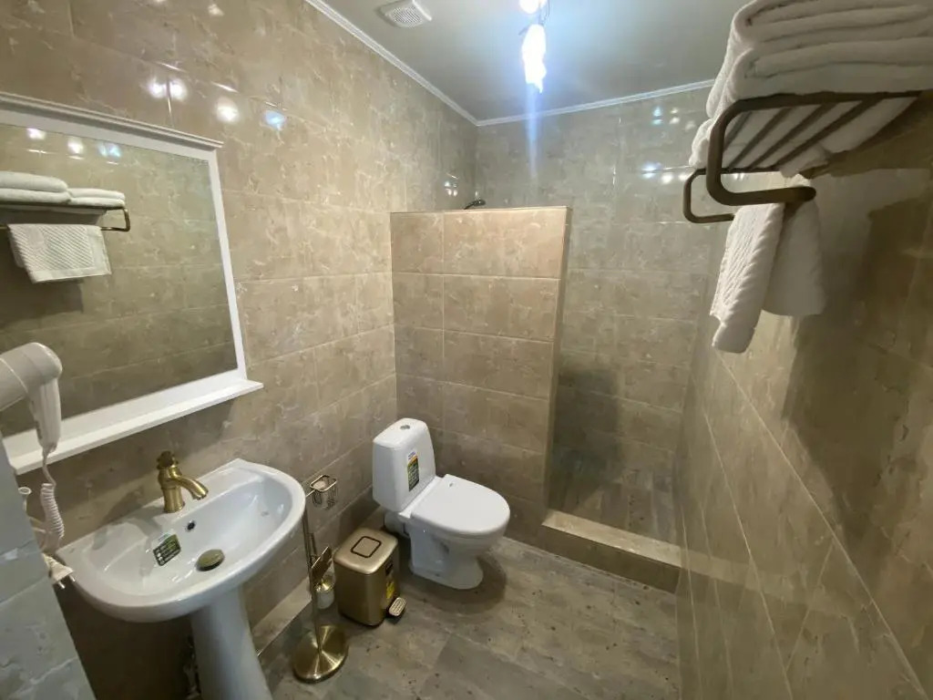Hotel Astam