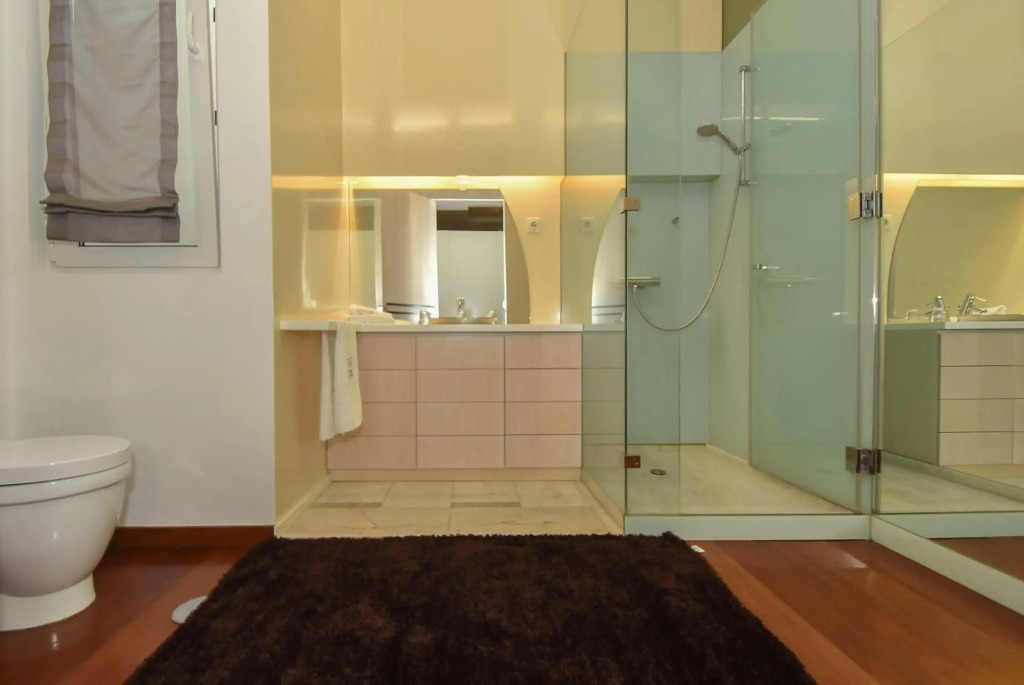 GR Suites