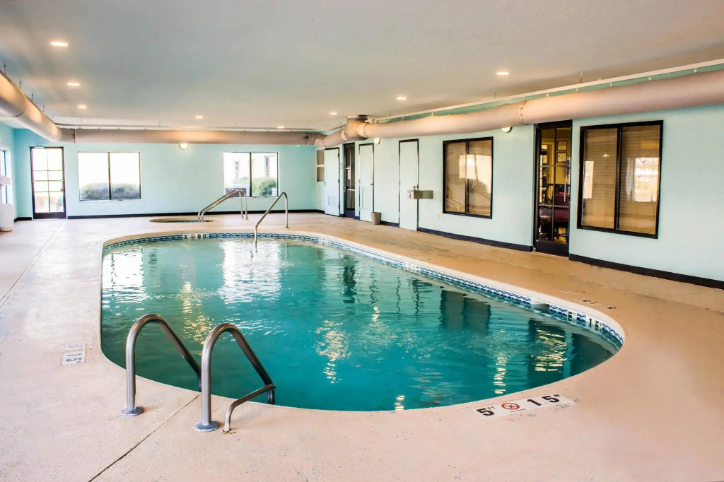 Quality Suites Graham - Burlington South