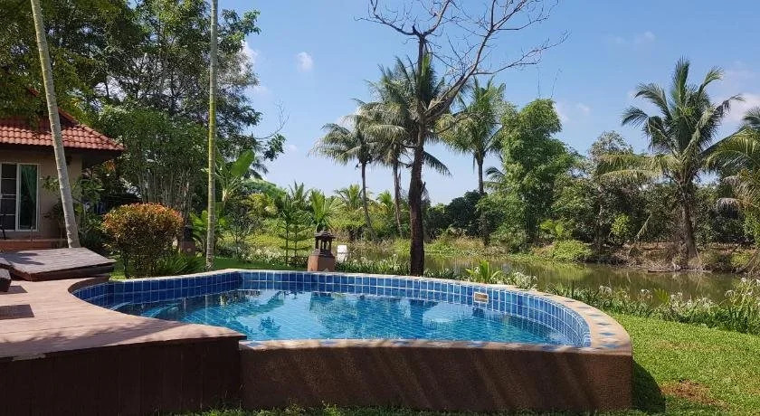 Free Clouds Resort