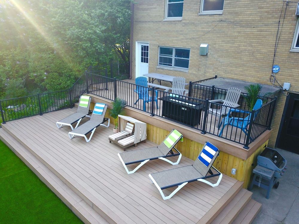 Pool Kayaks Hot Tub Game Rooms Sleeps 16