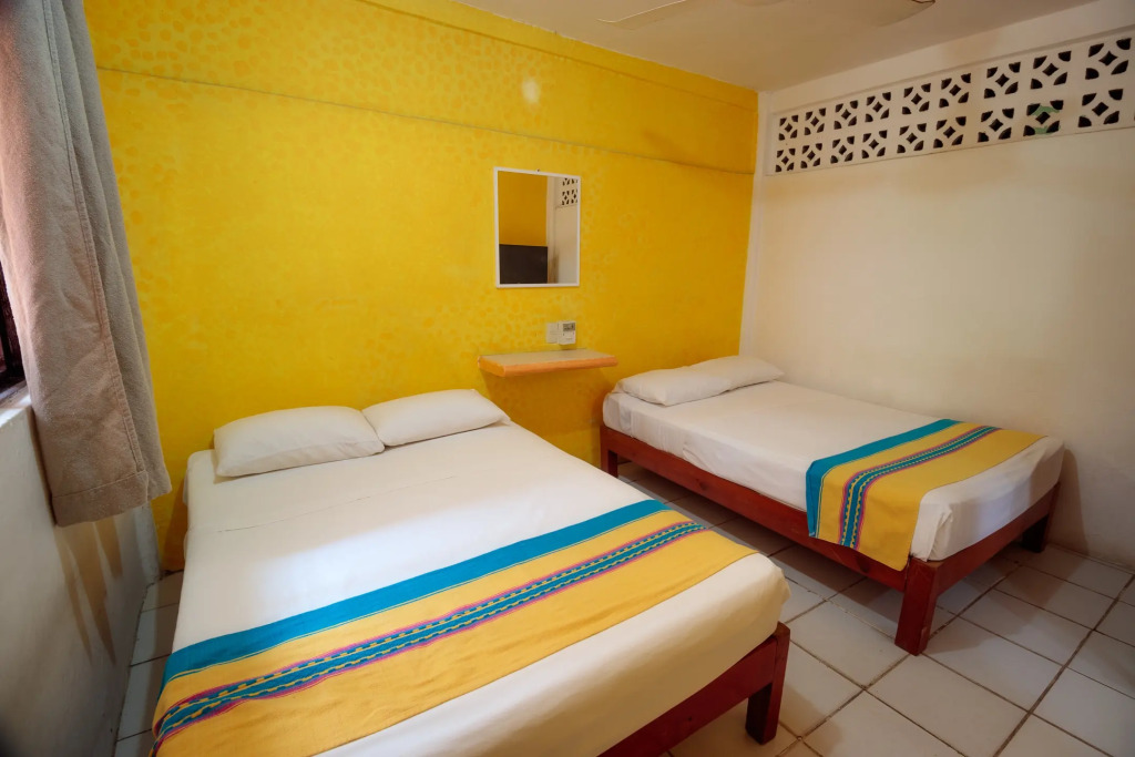 Hotel y Bungalows Acuario