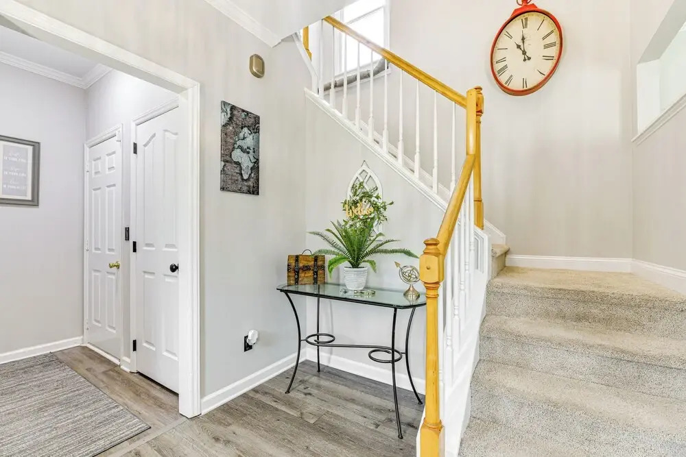 9 Mi to Uptown: Abode w Hot Tub in Charlotte