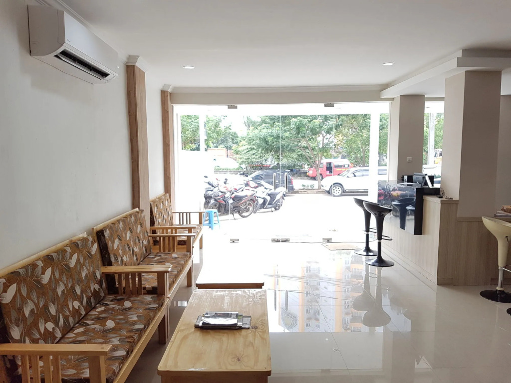 Ethan Hotel Kelapa Gading