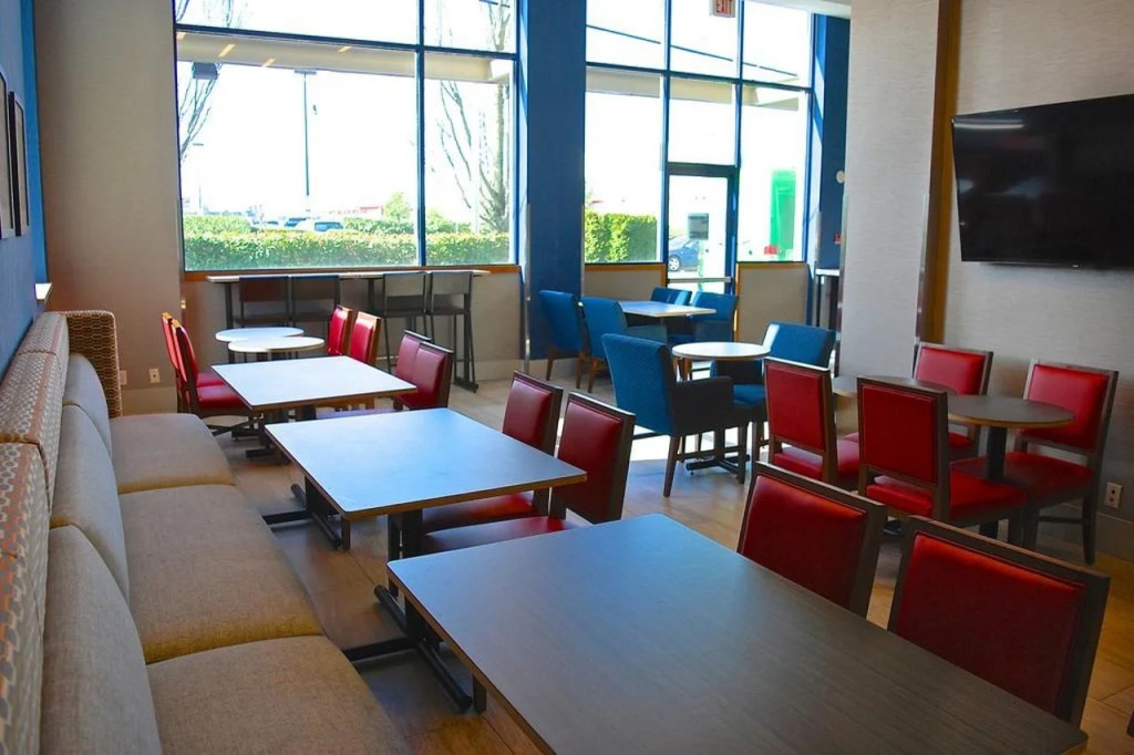 Holiday Inn Express Vancouver Airport-Richmond by IHG