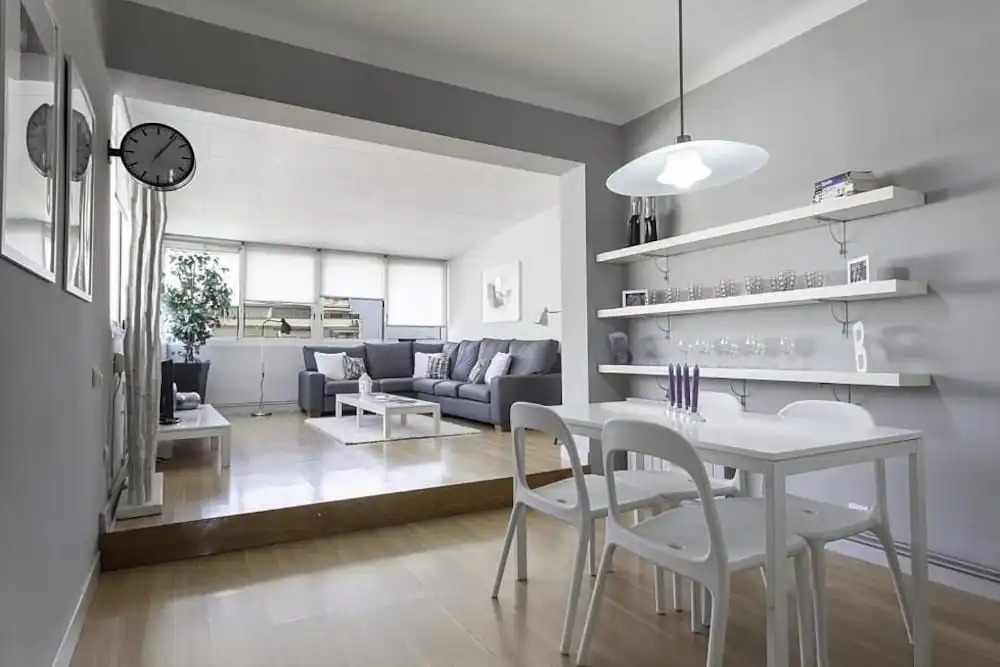 BHM1-045 Attic with Private Terrace