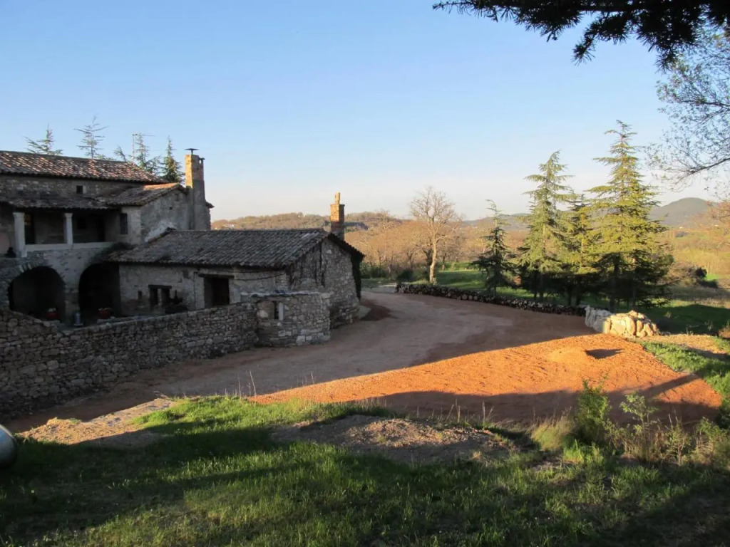 Le relais magique des sorciers et ses énigmes