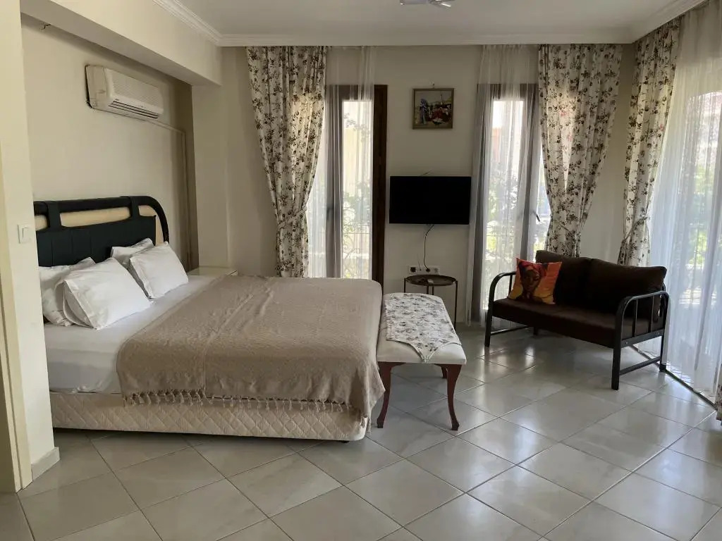 Grand Teoshan Apart Otel