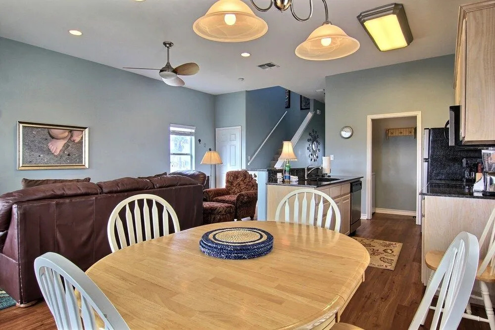 Buttercup Cottage 6BV 2 Bedrooms 2 Bathrooms Home