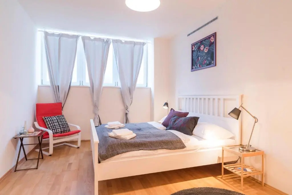 Junior Suite Fasangasse by welcome2vienna