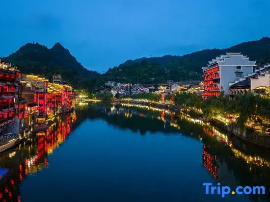 Slow Ferry MD Private Soup Aesthetic Villa (Zhenyuan Ancient City New Bridge Store)