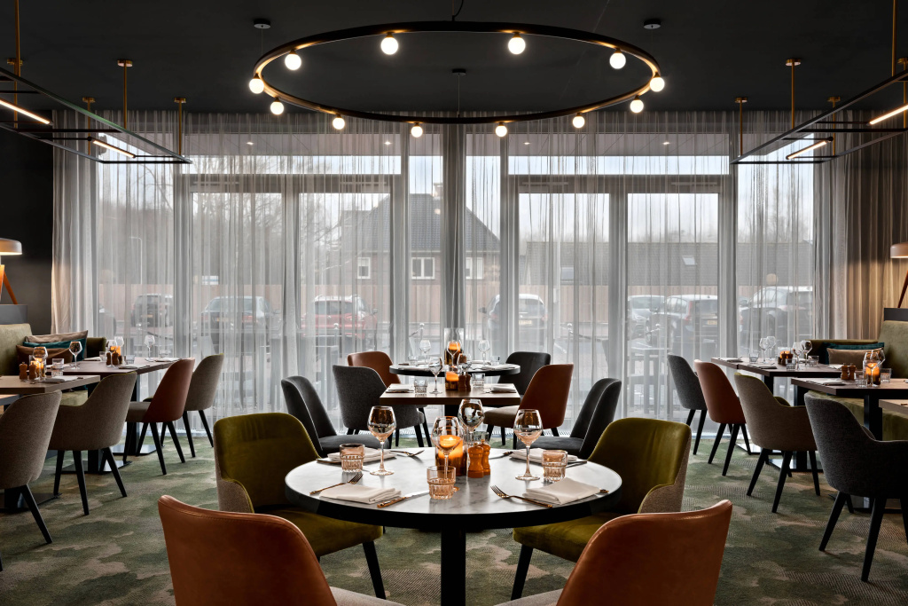 Renaissance Amsterdam Schiphol Airport Hotel
