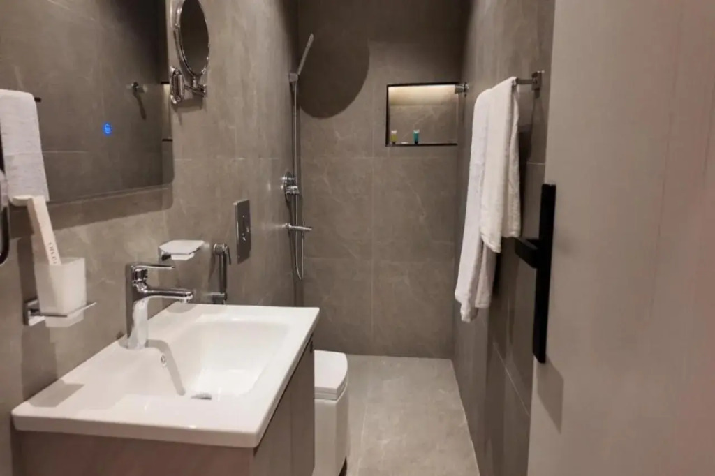 XYZ Hotel King Fahad Road