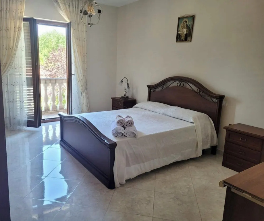 Immaculate 4-bed House in Cassino Villa Aurora