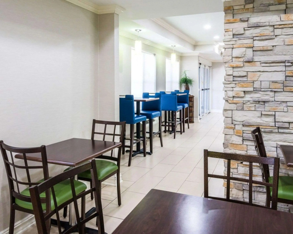 Quality Inn & Suites West Monroe
