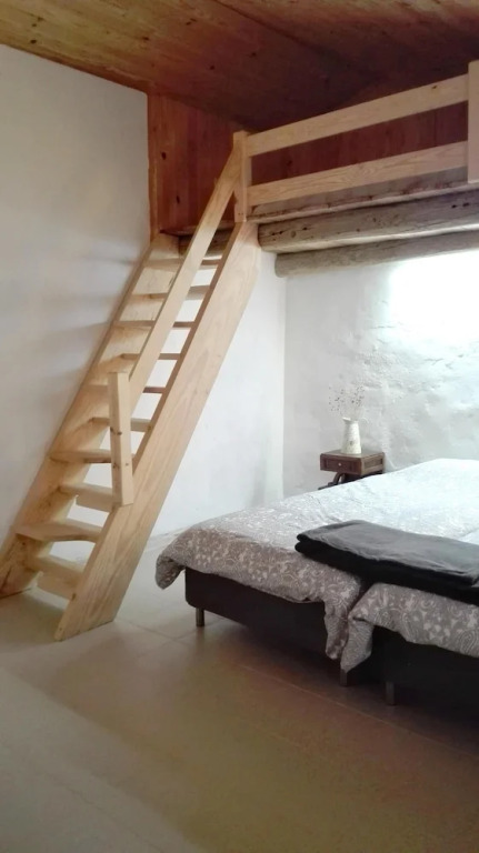 House with 2 Bedrooms in Cabril , with Wifi