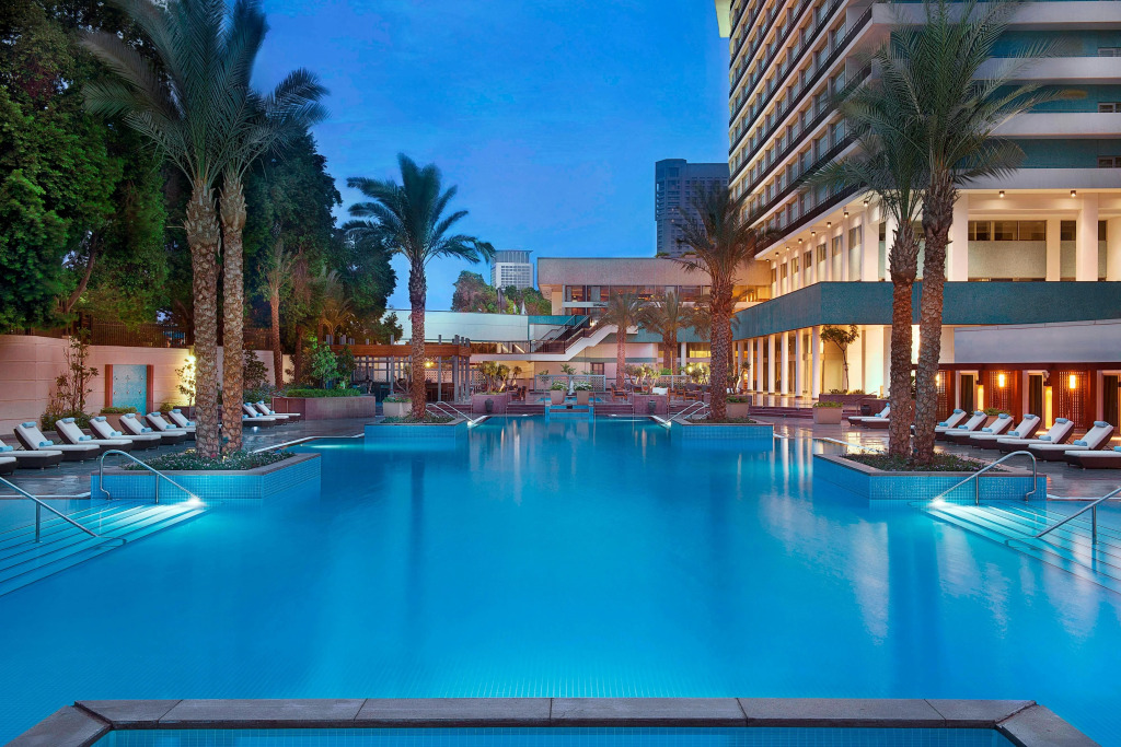 The Nile Ritz-Carlton, Cairo