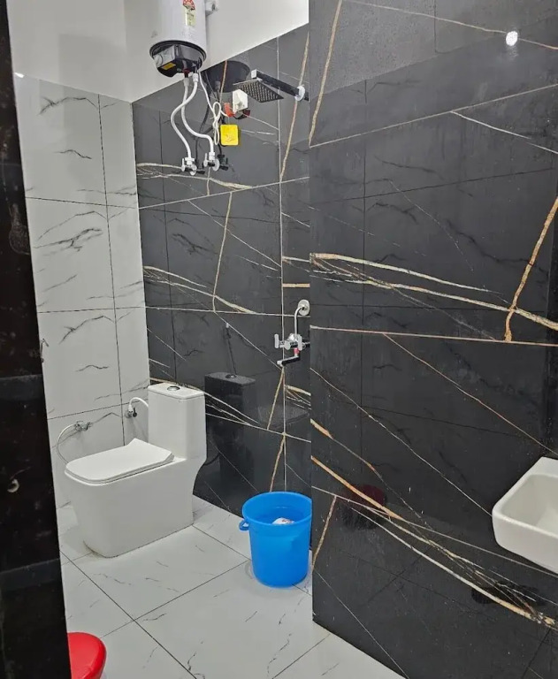 Hotel Virat palace Khatoo