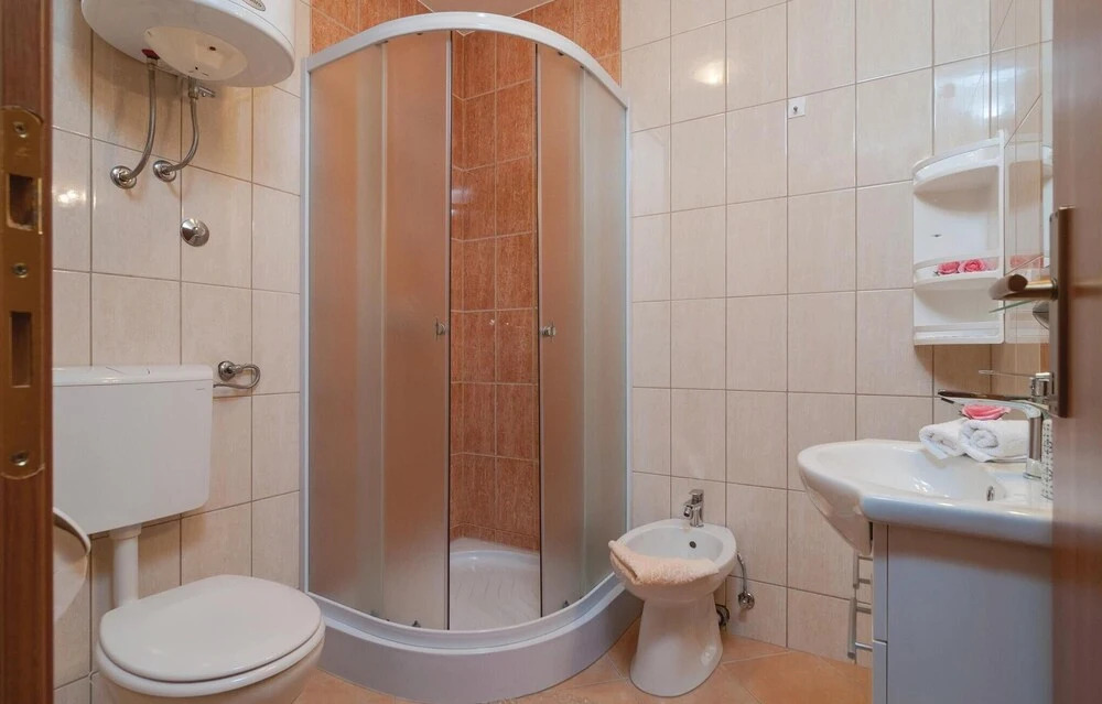Stunning Apartment in Supetar With 2 Bedrooms and Wifi