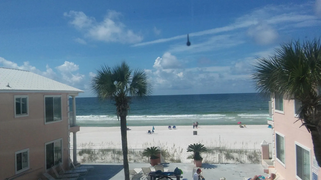 Pineapple Villas