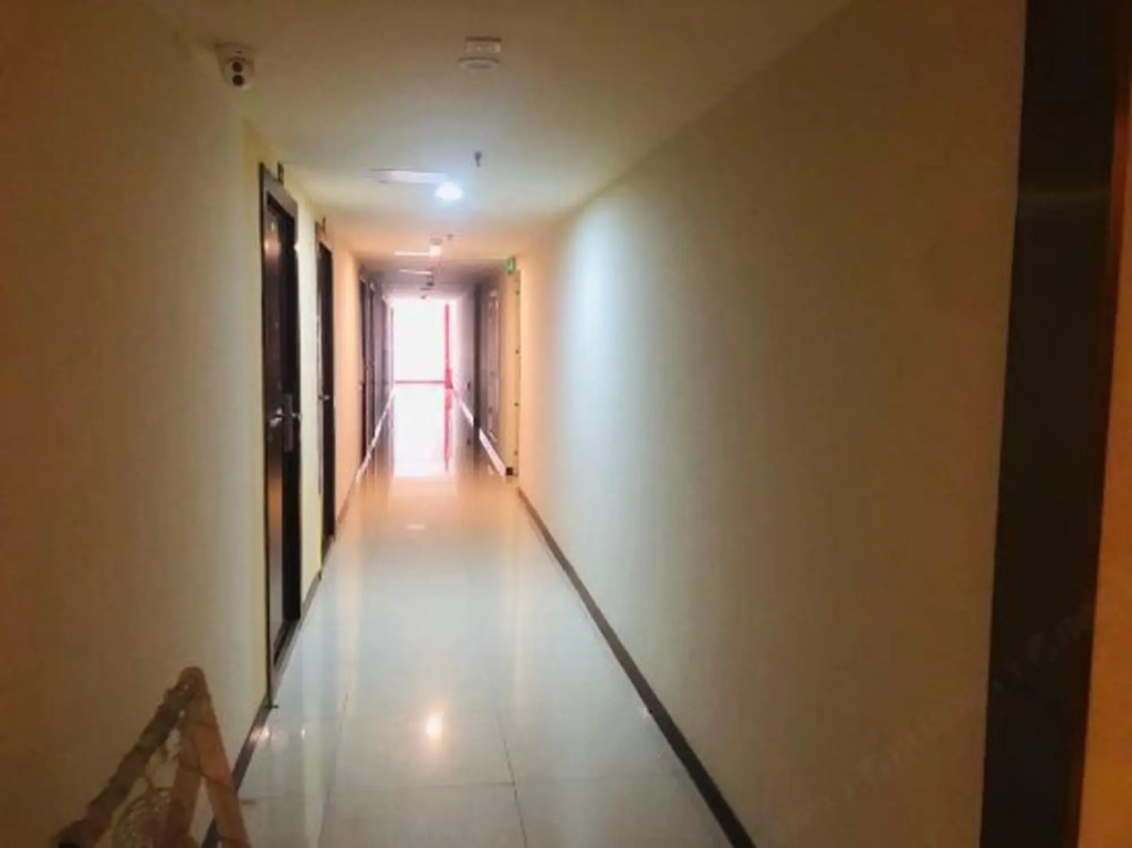 Chongqing Yingjia Hotel