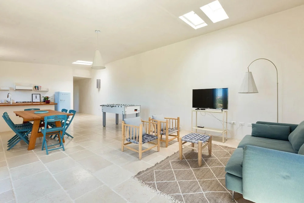 2081 Villa Crocilupo by Perle di Puglia