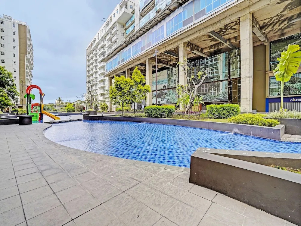 OYO Life 93065 Apartemen Gateway Pasteur By Glory Rent