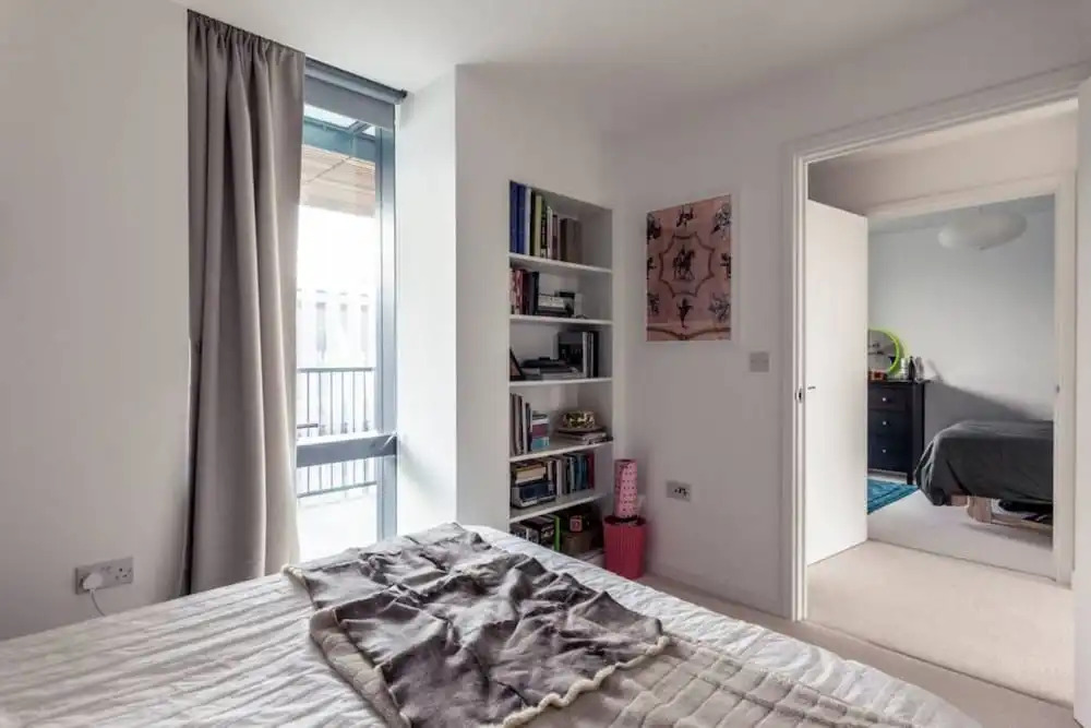Modern 2 Bedroom Flat in Zone 1