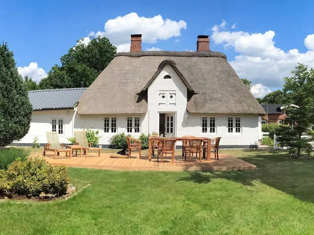 Reetgedecktes Ferienhaus in Humptrup