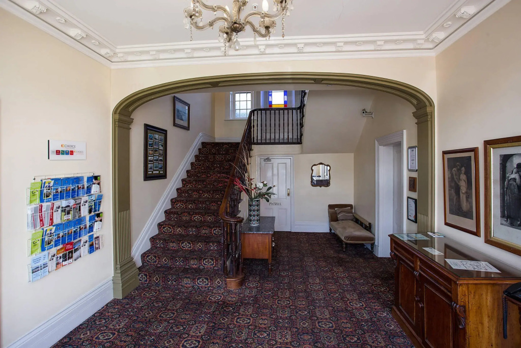 Quality Hotel Bentinck