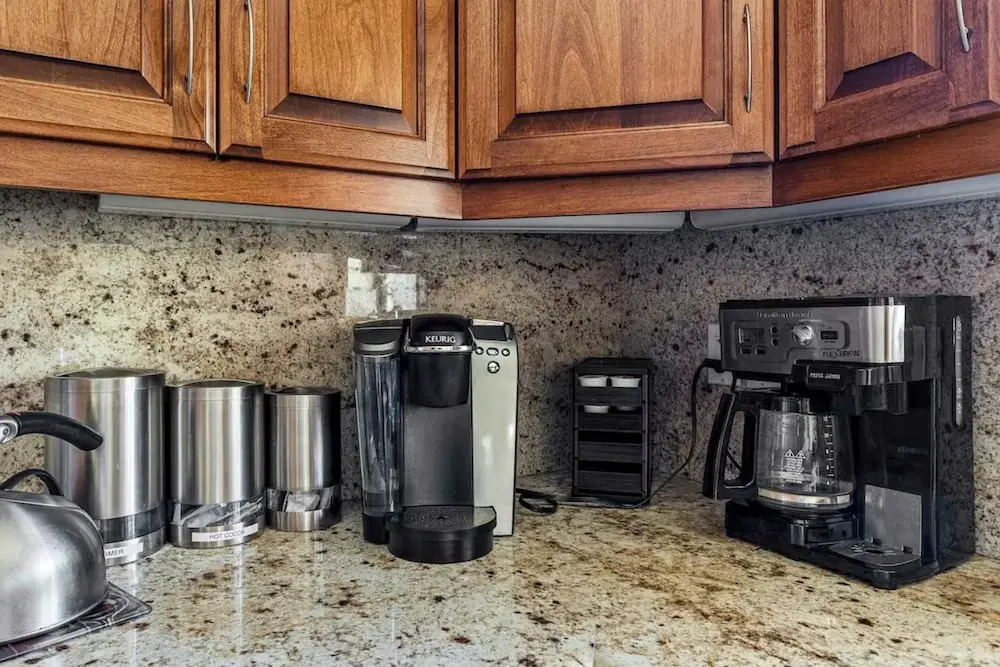 Beautifully Remodeled Kitchen Peaceful Mountain Views Sutter by Avantstay