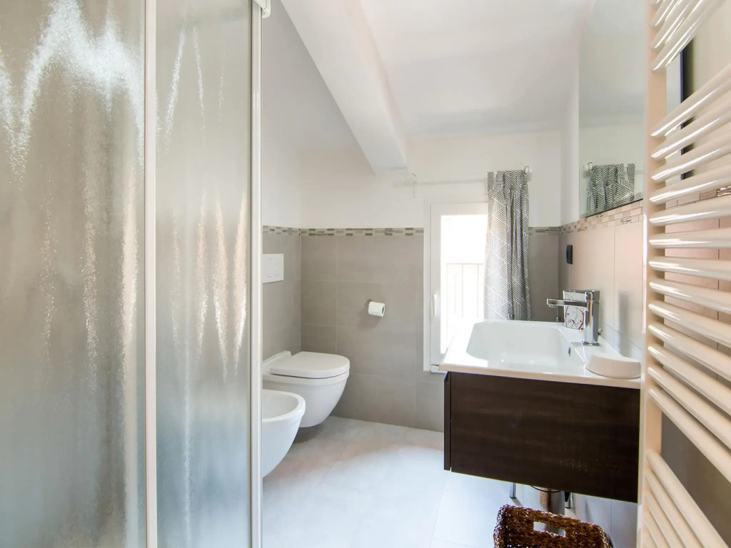 Villa in Ostra Vetere with Pool and Jacuzzis