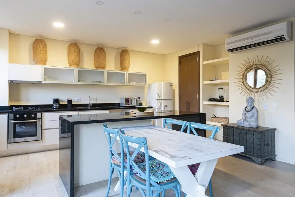 Beautifully Designed Duplex w Wifi Parque de Los Novios