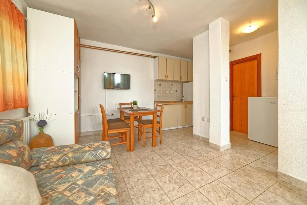 Apartments Vedrana