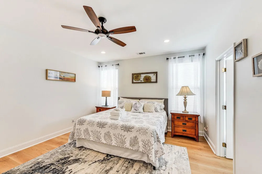 Charming Bluffton Home w/ Yard ~ 3 Mi to Beaches!