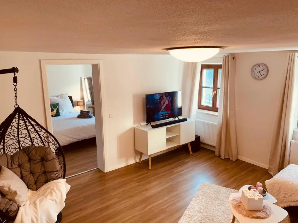 FELIX LIVING 2, Cozy & modern & Netflix Wohnung mit Blick ins Grüne