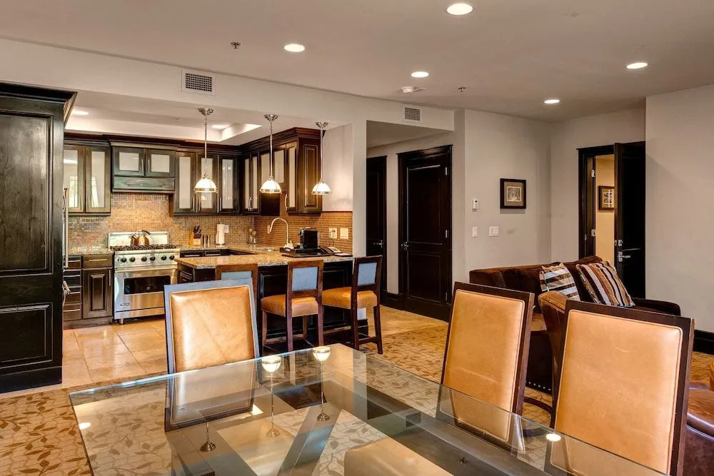 2100 Frostwood Drive Condo - 3 Br condo by RedAwning