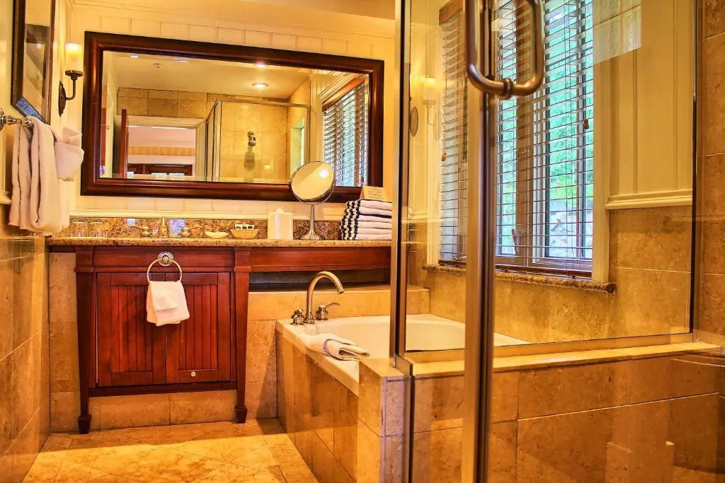 Poets Cove Resort & Spa