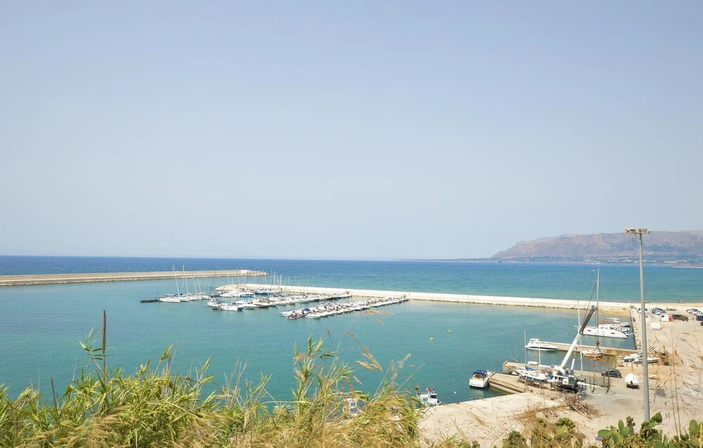 Stunning Apartment in Balestrate With 1 Bedrooms and Wifi