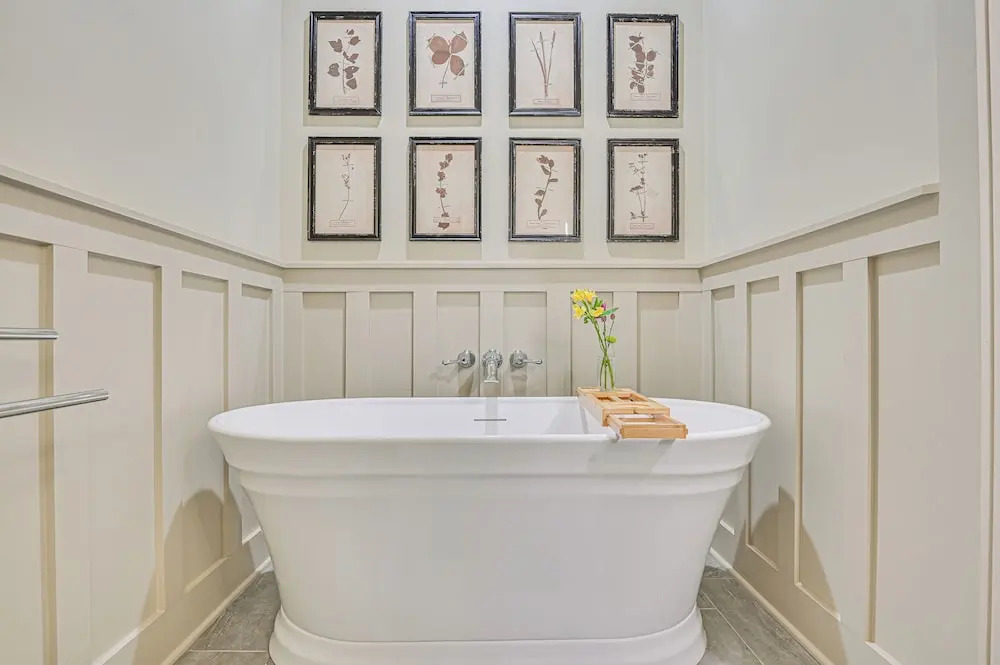Idyllic Belmont Home < 1 Mi to Historic District!