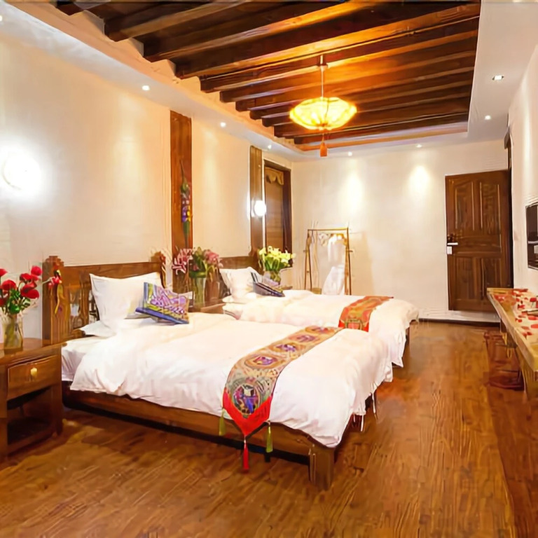 Sanyuetian Inn