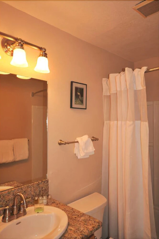 Sun Meadows 1 - 202 Luxury 2 bdrm